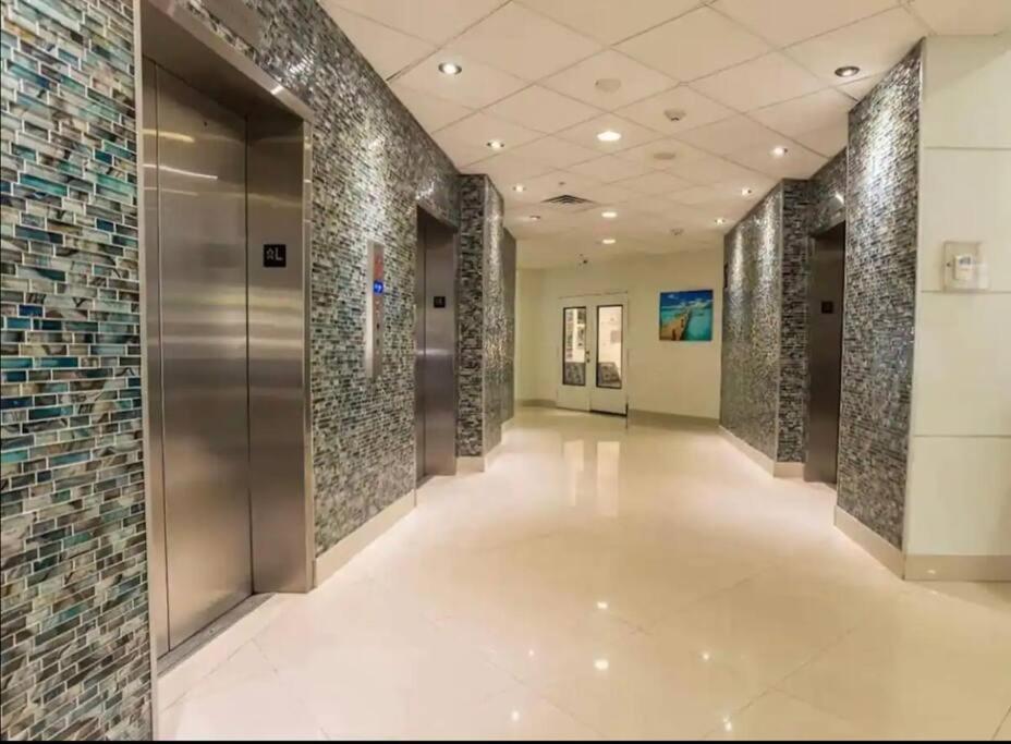 Sunny Isles Beach Spacious Apartment Екстер'єр фото