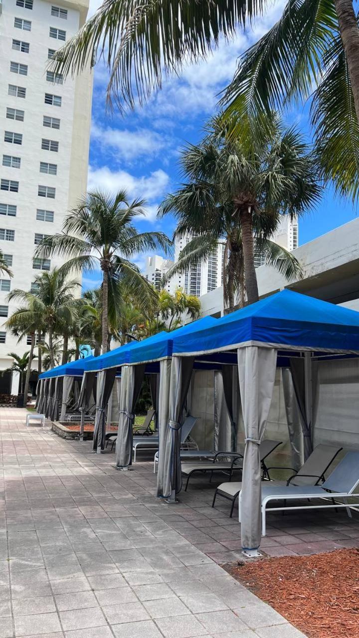 Sunny Isles Beach Spacious Apartment Екстер'єр фото