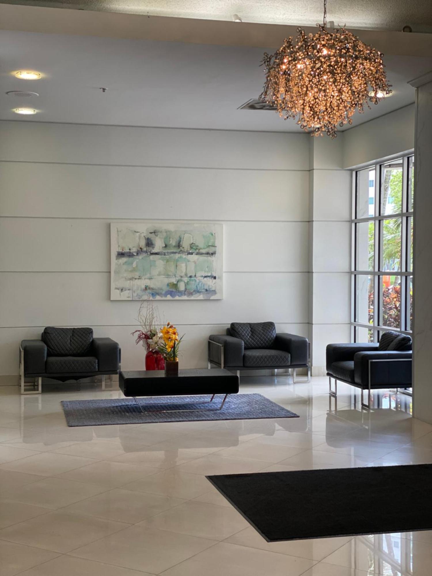 Sunny Isles Beach Spacious Apartment Екстер'єр фото