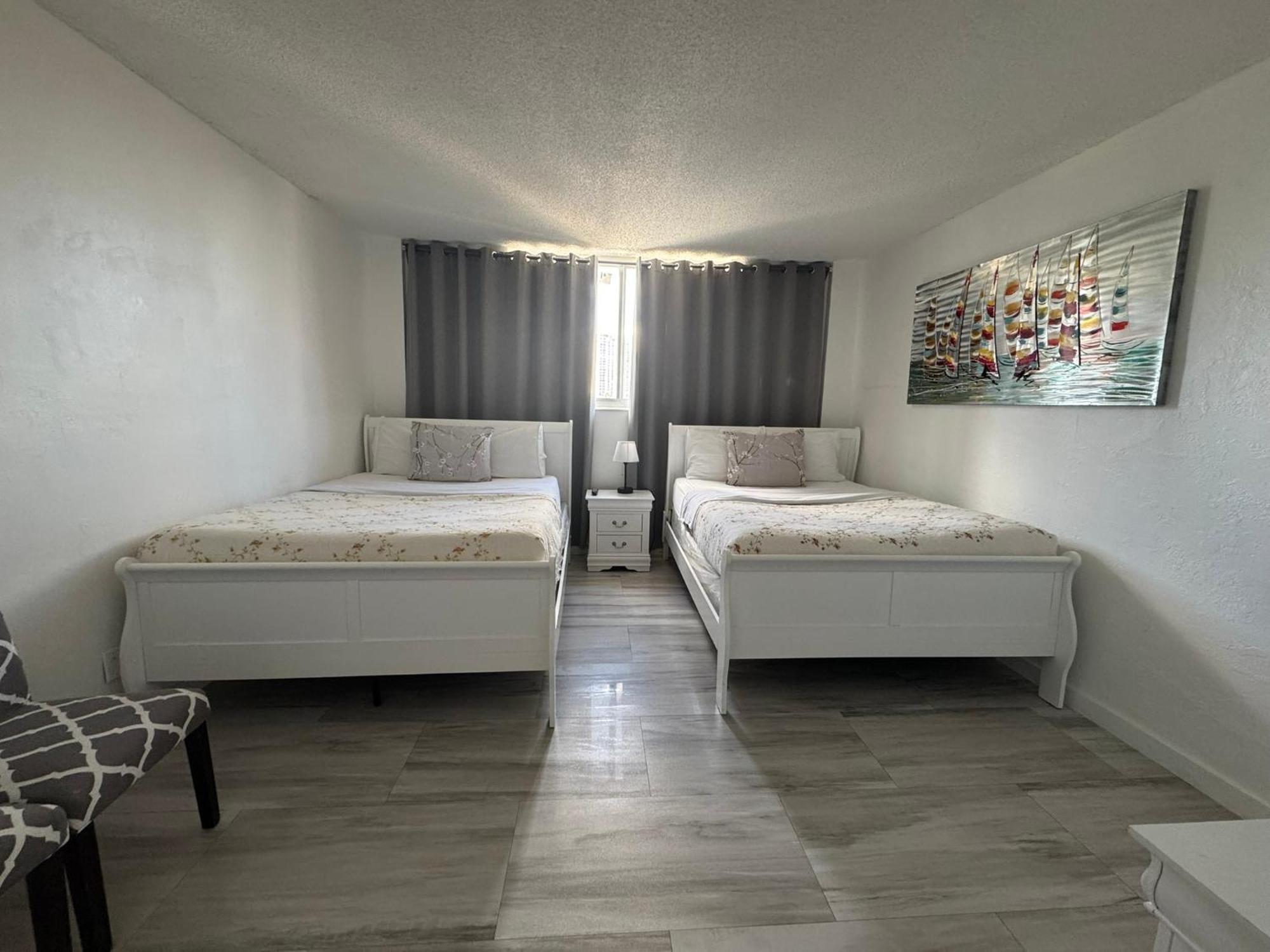 Sunny Isles Beach Spacious Apartment Екстер'єр фото