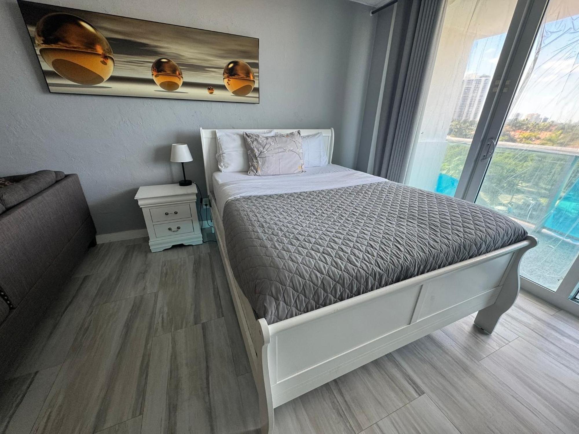 Sunny Isles Beach Spacious Apartment Екстер'єр фото